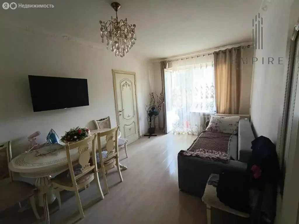 3-комнатная квартира: Грозный, Малгобекская улица, 4 (53 м) - Фото 0