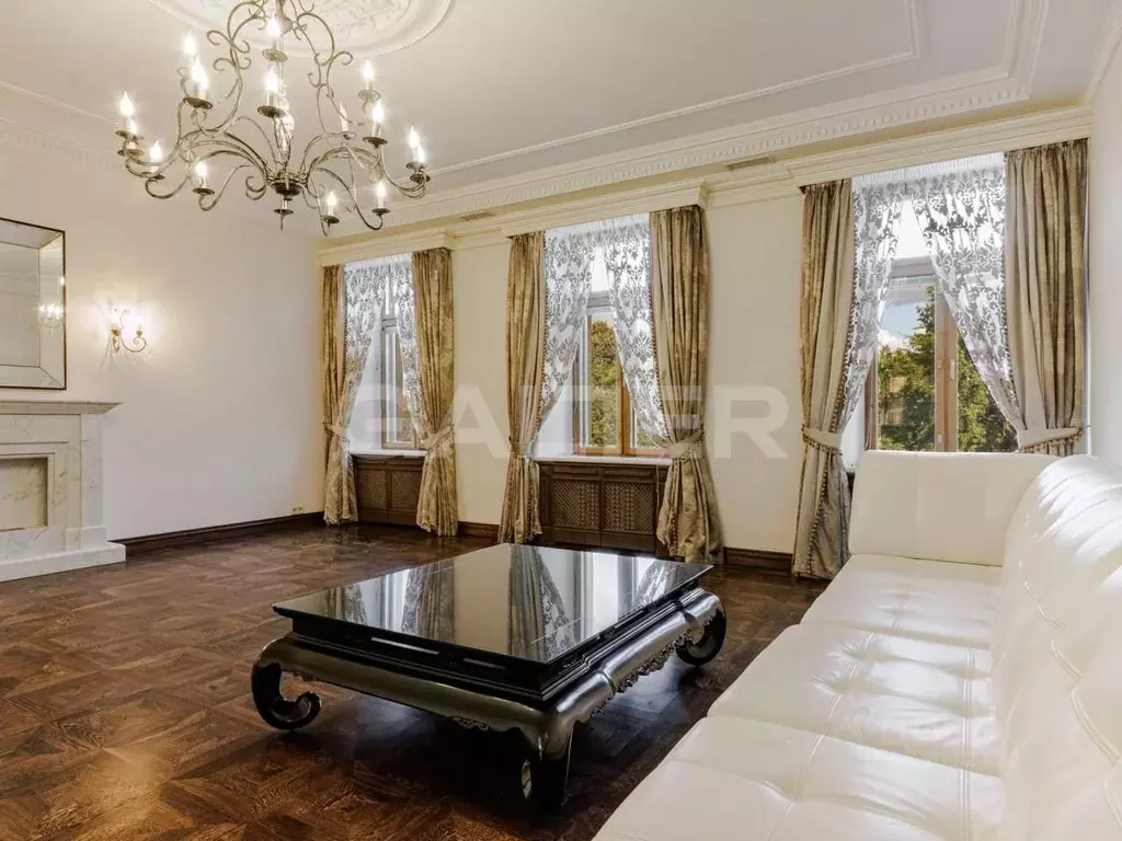 4-к кв. Санкт-Петербург Фурштатская ул., 47/11 (206.9 м) - Фото 1