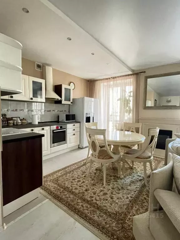 2-к кв. Омская область, Омск ул. Перелета, 27 (65.2 м) - Фото 1