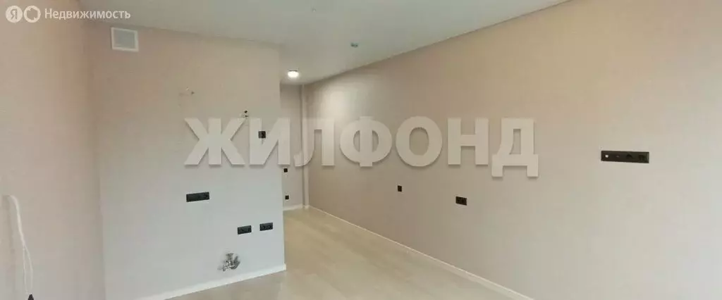 Квартира-студия: Новосибирск, Ипподромская улица, 15 (24.3 м) - Фото 1