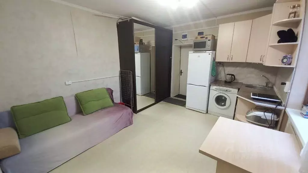 Комната Тюменская область, Тюмень Олимпийская ул., 25 (14.6 м) - Фото 1