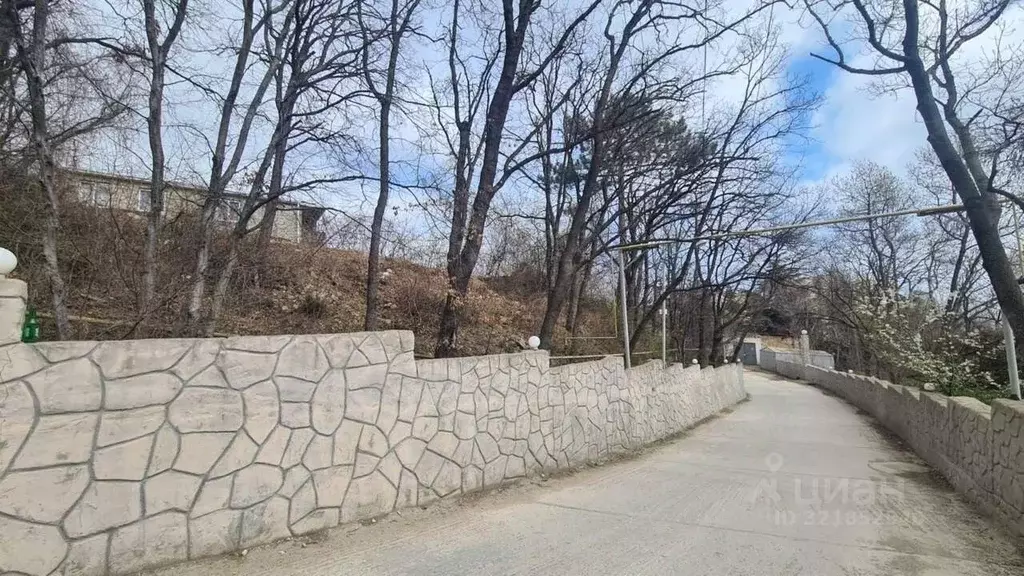 Участок в Крым, Ялта ул. Мусы Мамута, 24 (8.6 сот.) - Фото 0