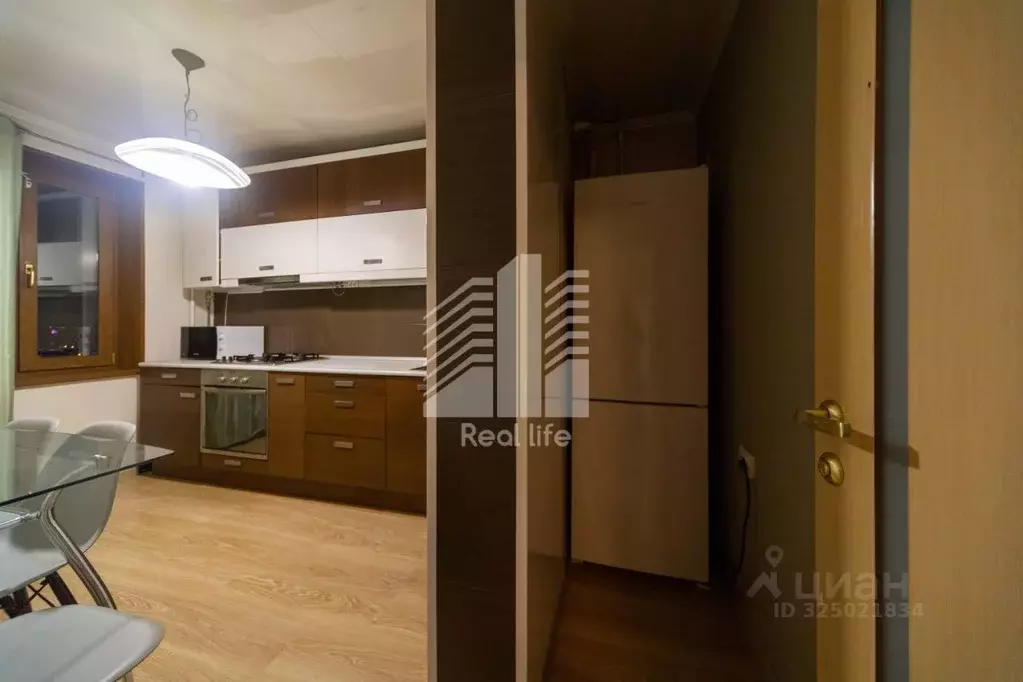 3-к кв. Московская область, Домодедово Центральный мкр, проезд ... - Фото 2