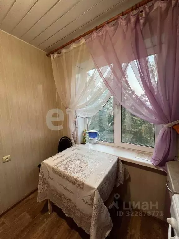 3-к кв. Брянская область, Дятьково 12-й мкр, 8 (63.7 м) - Фото 2