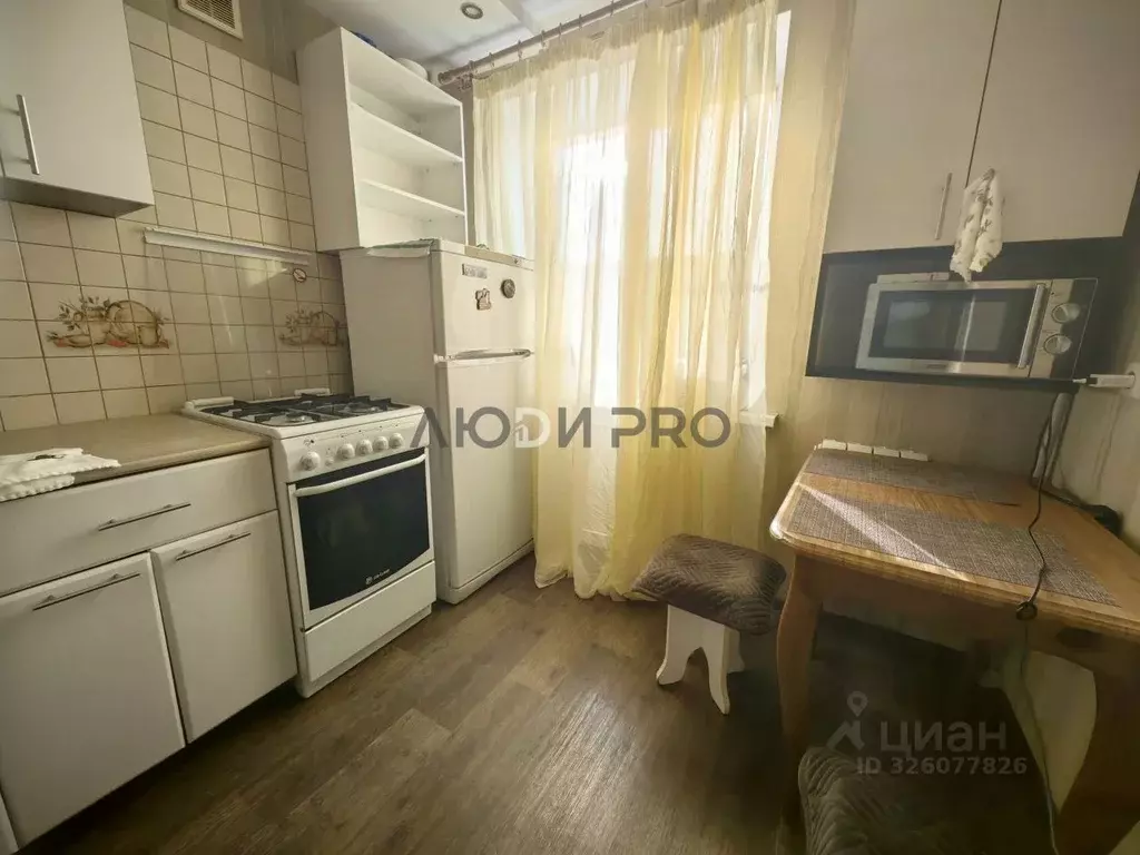 1-к кв. Саратовская область, Саратов ул. Большая Казачья, 118 (32.0 м) - Фото 2