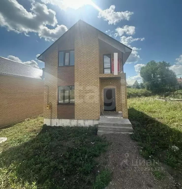 Дом в Башкортостан, Уфимский район, Михайловский сельсовет, д. Суровка ... - Фото 1