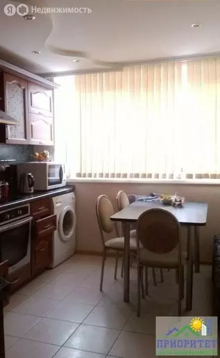 3-комнатная квартира: Кисловодск, улица Кирова, 76 (97.4 м) - Фото 1