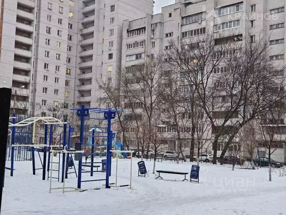 2-к кв. Воронежская область, Воронеж ул. Моисеева, 15 (63.1 м) - Фото 1