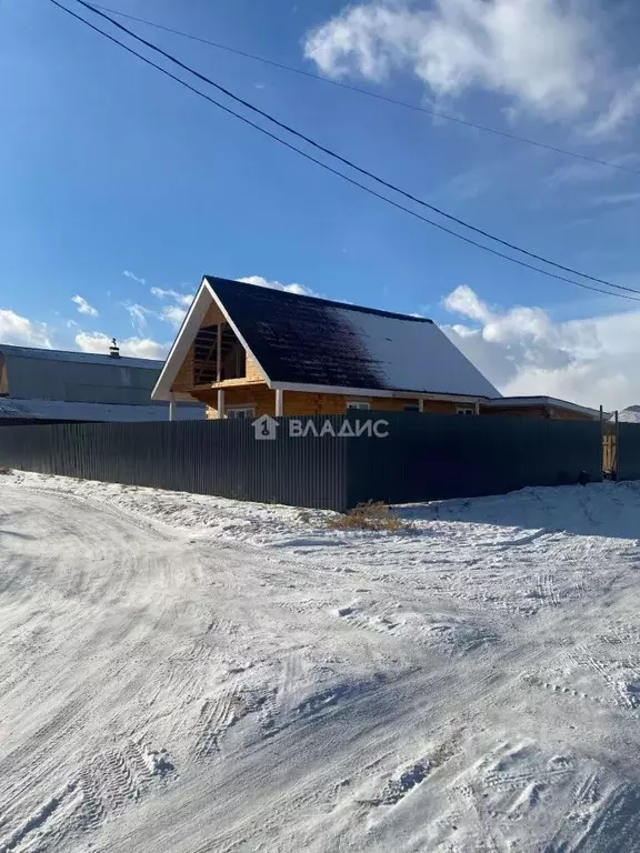 Дом в Бурятия, Тарбагатайский район, Саянтуйское с/пос, с. Нижний ... - Фото 1