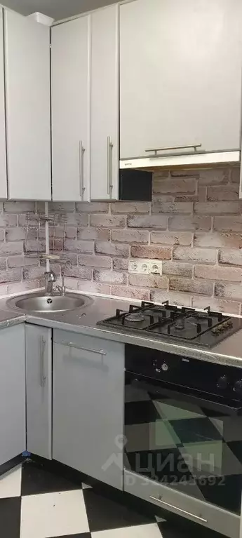 2-к кв. Московская область, Лобня ул. Чкалова, 12 (39.0 м) - Фото 1