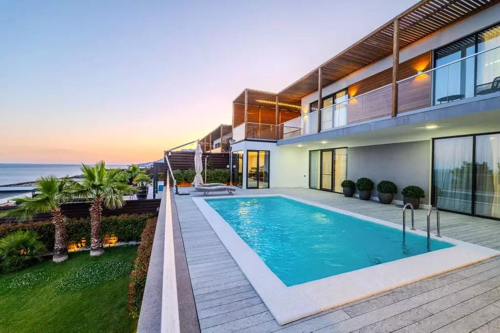 Дом в Крым, Ялта муниципальный округ, Парковое пгт  (297 м) - Фото 1