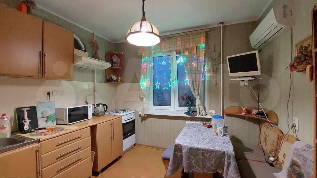 2-к. квартира, 52 м, 8/10 эт. - Фото 0