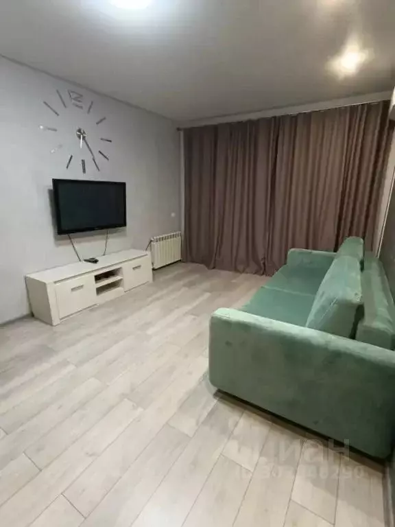 2-к кв. Ставропольский край, Ессентуки ул. Свердлова, 24 (70.0 м) - Фото 0