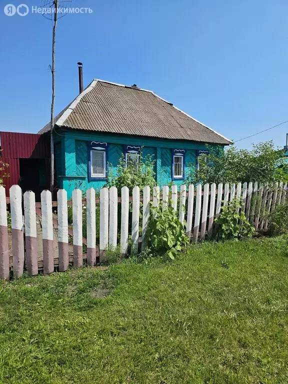 Дом в Ульяновская область, Майнское городское поселение, село ... - Фото 1