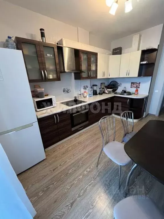 3-к кв. Белгородская область, Белгород ул. Костюкова, 12а (77.0 м) - Фото 1