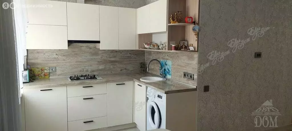 2-комнатная квартира: Биробиджан, улица Димитрова, 14 (43 м) - Фото 0