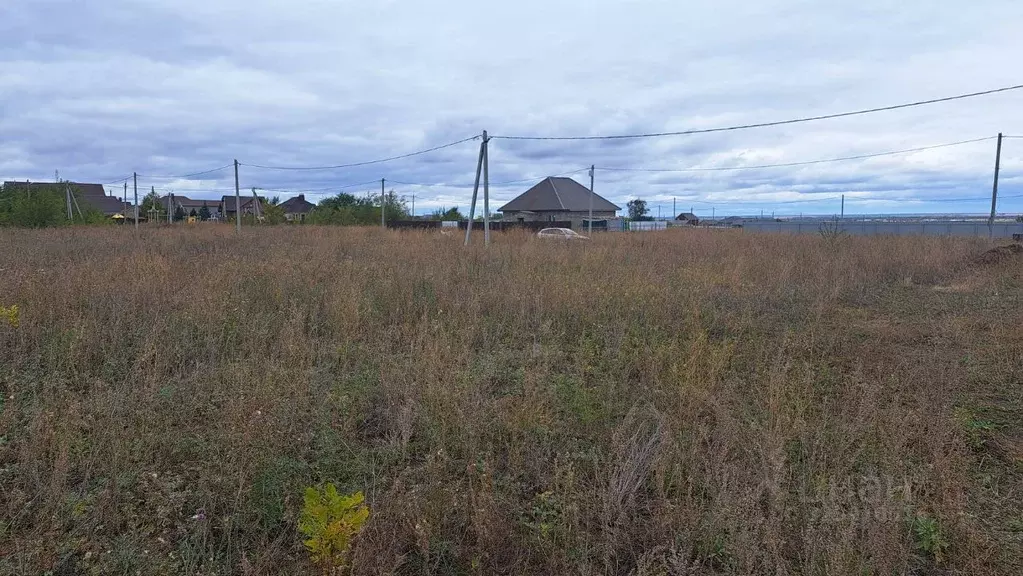 Участок в Самарская область, Нефтегорск Фестивальная ул. (10.0 сот.) - Фото 1