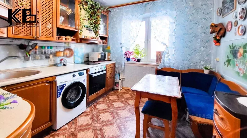 4-к кв. Новосибирская область, Новосибирск ул. Одоевского, 19 (76.3 м) - Фото 0