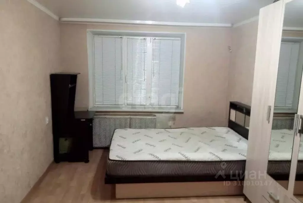 Комната Оренбургская область, Оренбург ул. Конституции СССР, 1/2 (18.0 ... - Фото 1