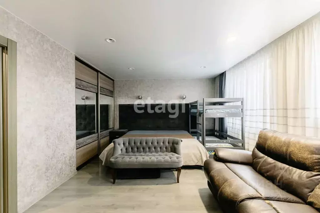 2-к кв. Свердловская область, Екатеринбург ул. Таватуйская, 25к4 (67.0 ... - Фото 1