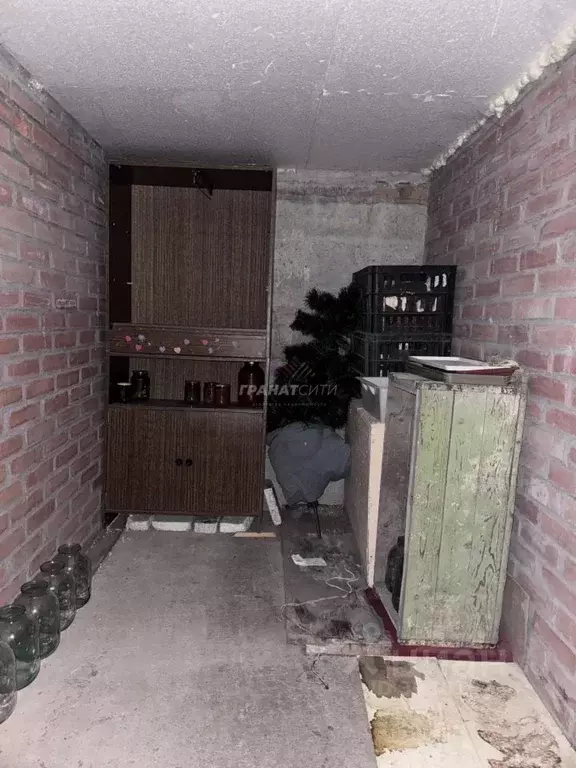 Гараж в Омская область, Омск ул. Лукашевича, 5А (5 м) - Фото 1