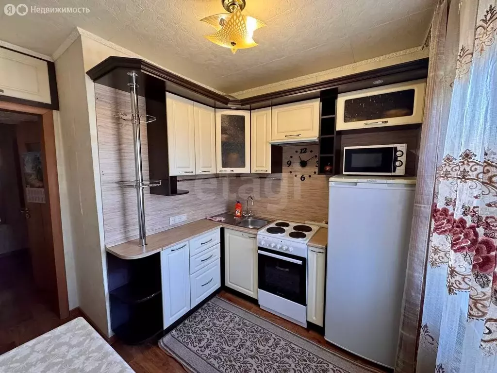 2-комнатная квартира: Ачинск, 4-й микрорайон, 1 (44.6 м) - Фото 2