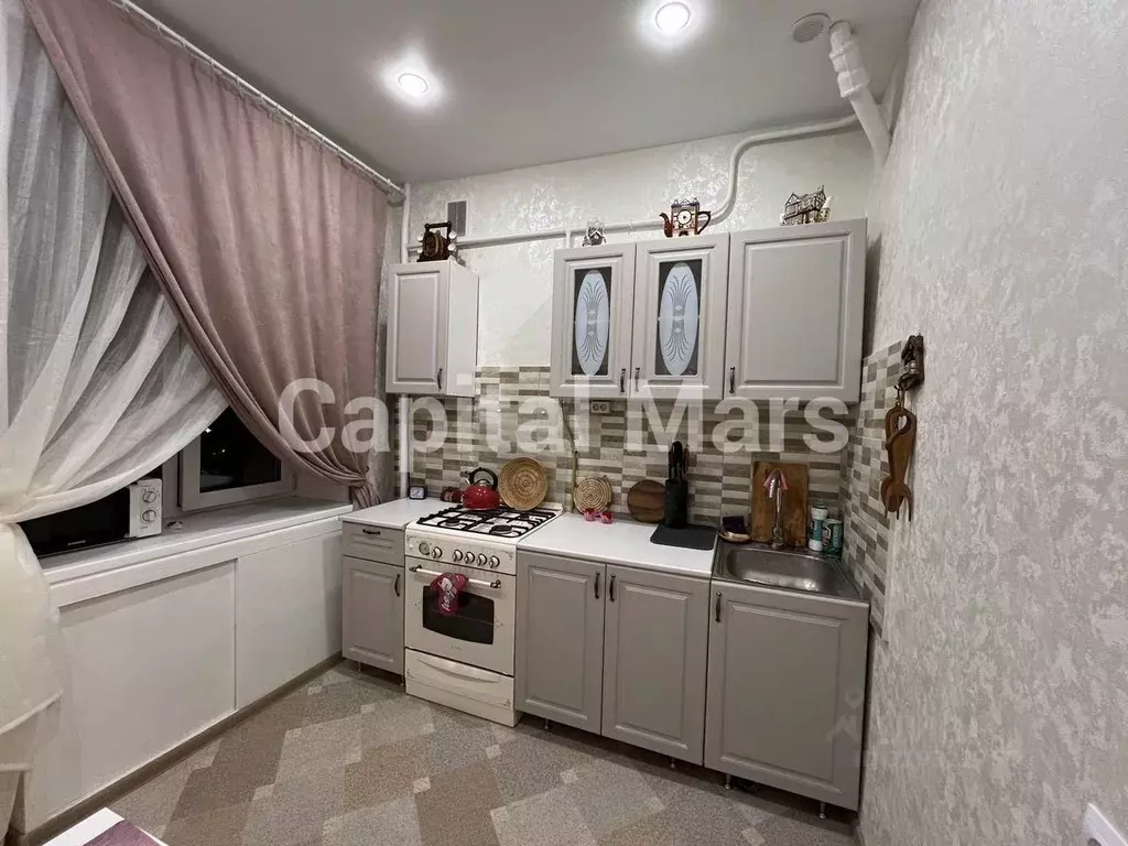 2-к кв. Москва ул. Маршала Бирюзова, 20К2 (45.0 м) - Фото 0
