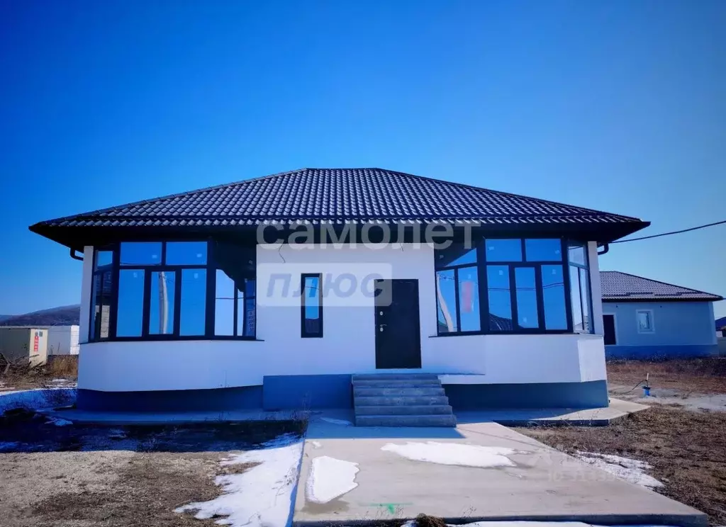 Дом в Краснодарский край, Новороссийск городской округ, Семигорский ... - Фото 0