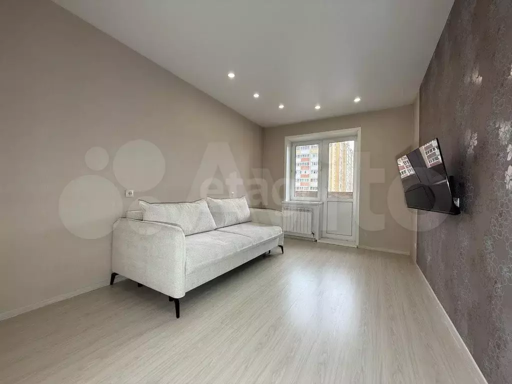 1-к. квартира, 39,1 м, 2/9 эт. - Фото 0