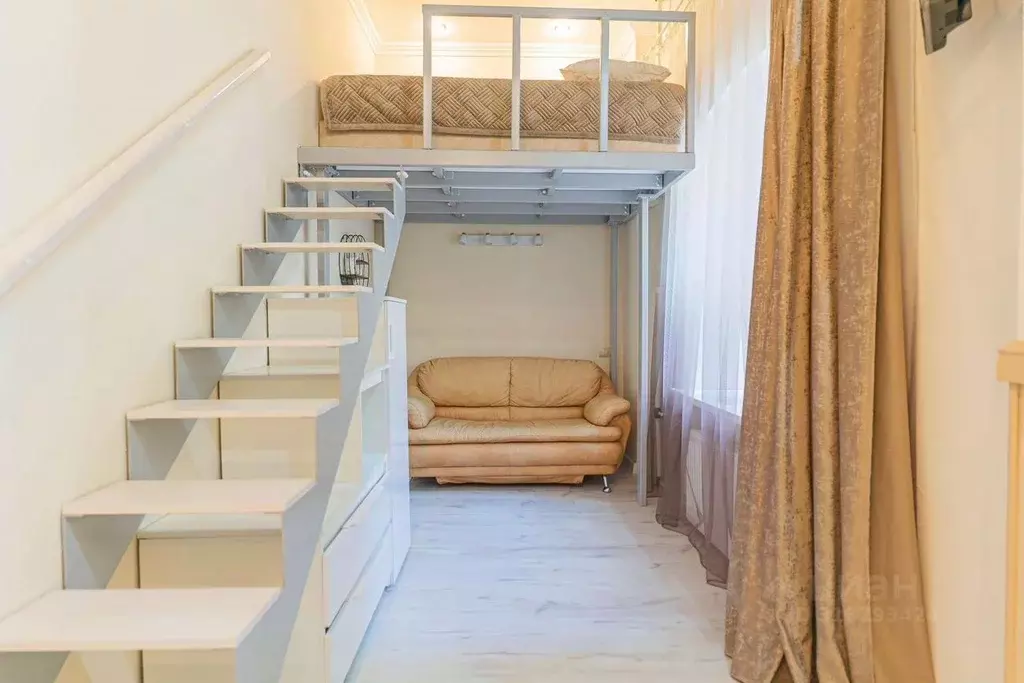 Студия Санкт-Петербург Невский просп., 102 (23.0 м) - Фото 0
