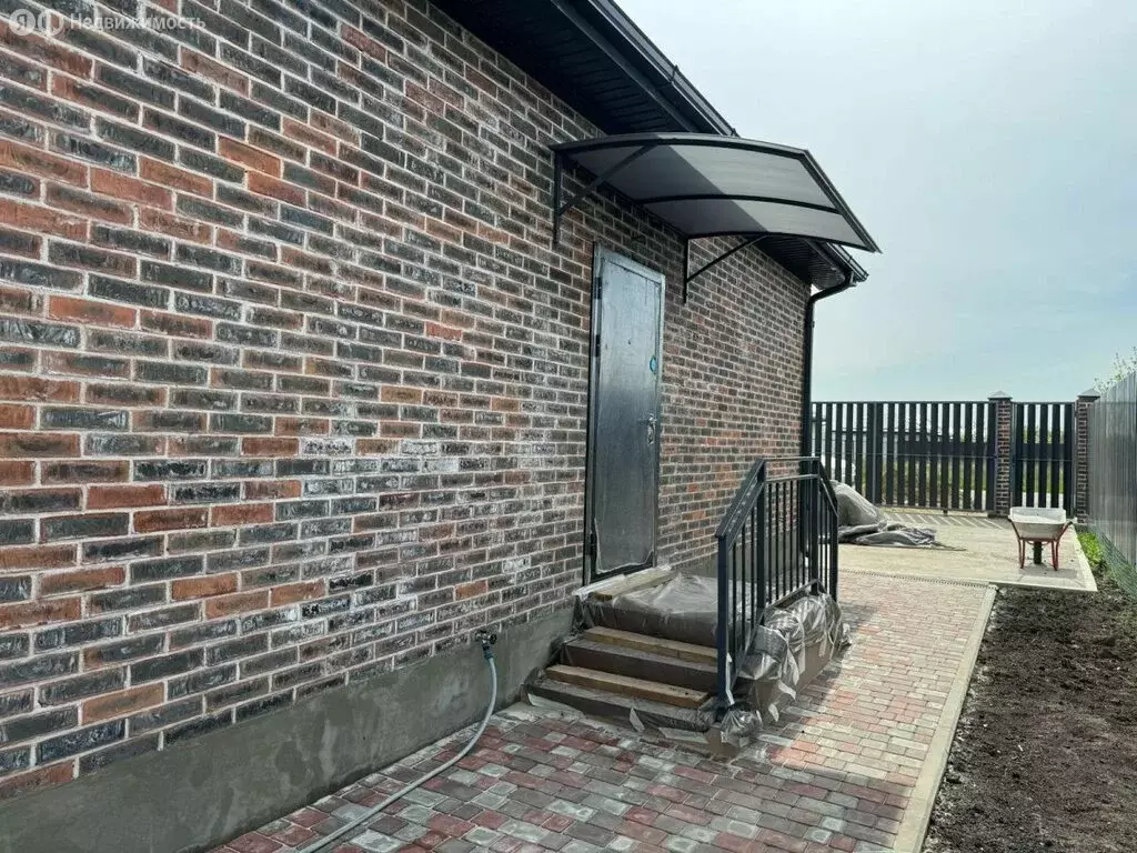 Дом в аул Тахтамукай, Шапсугская улица, 2 (130 м) - Фото 2