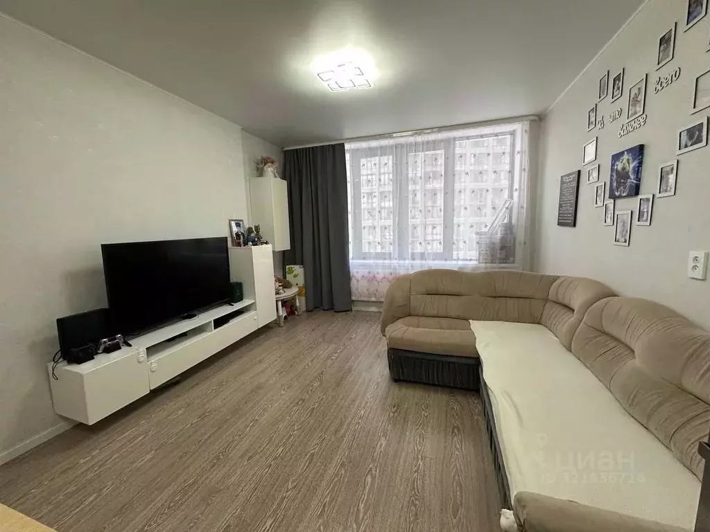 1-к кв. Свердловская область, Екатеринбург Уктус жилрайон, Светлый ... - Фото 1