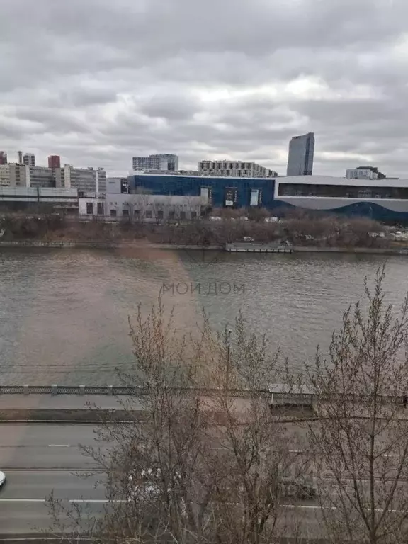 Комната Москва Даниловская наб., 2к4 (21.0 м) - Фото 0