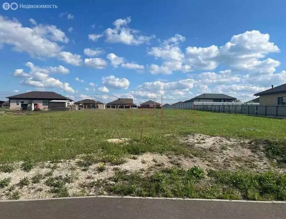 Участок в Старый Оскол, Первоцветная улица (8 м) - Фото 1