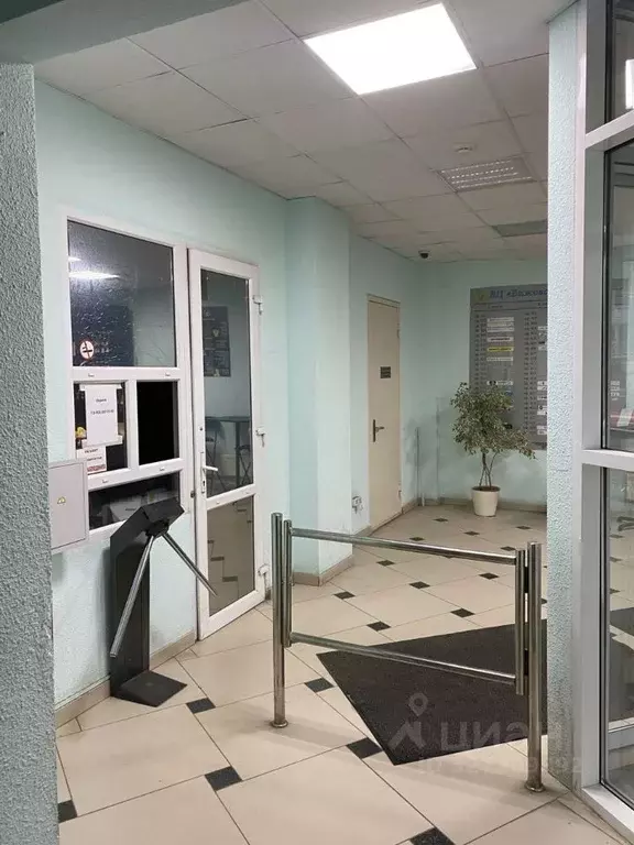 Помещение свободного назначения в Свердловская область, Екатеринбург ... - Фото 1