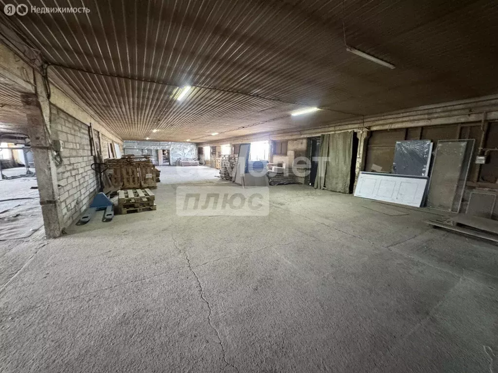 Помещение свободного назначения (1500 м) - Фото 1