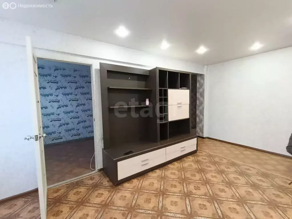 3-комнатная квартира: Иркутск, микрорайон Юбилейный, 6 (58.4 м) - Фото 2