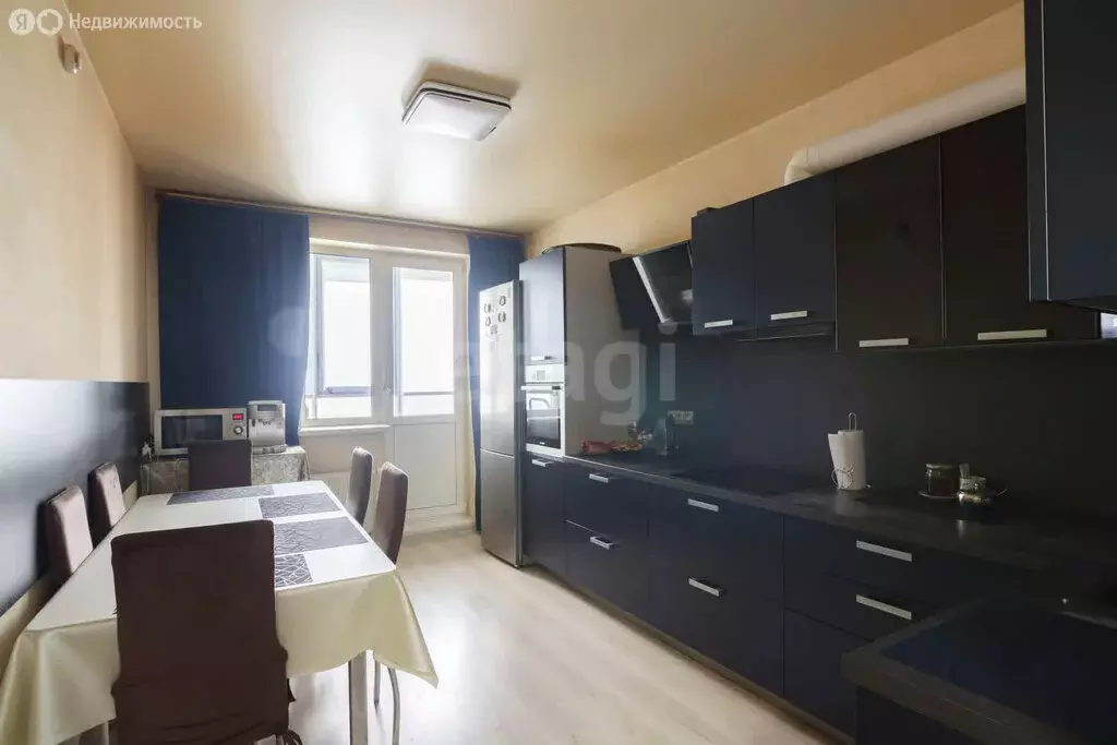 2-комнатная квартира: Санкт-Петербург, Парашютная улица, 38к1 (62.7 м) - Фото 2