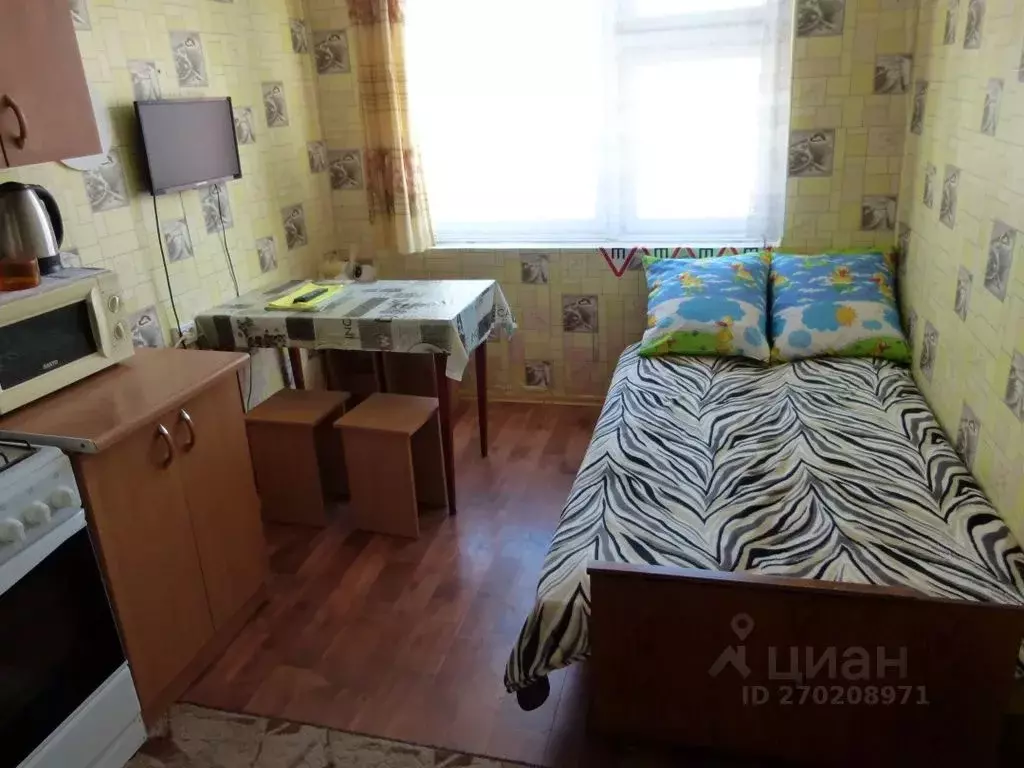 2-к кв. Крым, Евпатория ул. Красноармейская, 17 (30.0 м) - Фото 0
