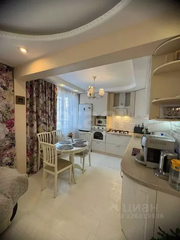 4-к кв. Иркутская область, Ангарск 22-й мкр, 3 (100.0 м) - Фото 1