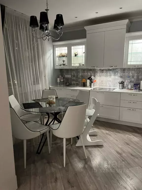 3-к кв. Московская область, Домодедово Южный мкр, ул. Курыжова, 11 ... - Фото 0