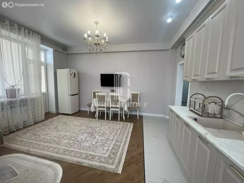 1-комнатная квартира: Махачкала, Юго-Восточная улица, 7 (55 м) - Фото 2