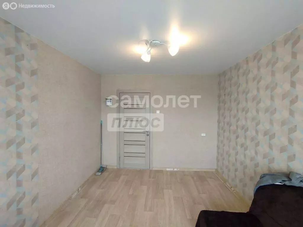 1к в 4-комнатной квартире (13 м) - Фото 1