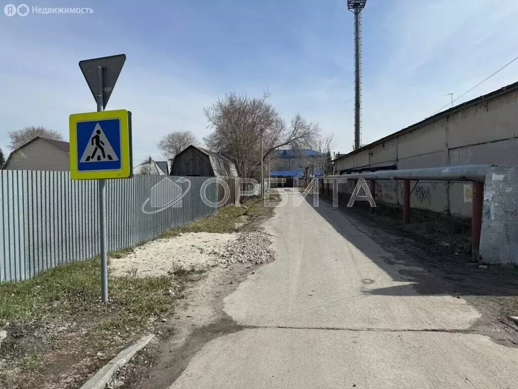 Участок в посёлок городского типа Боровский, улица Мира (6 м) - Фото 0