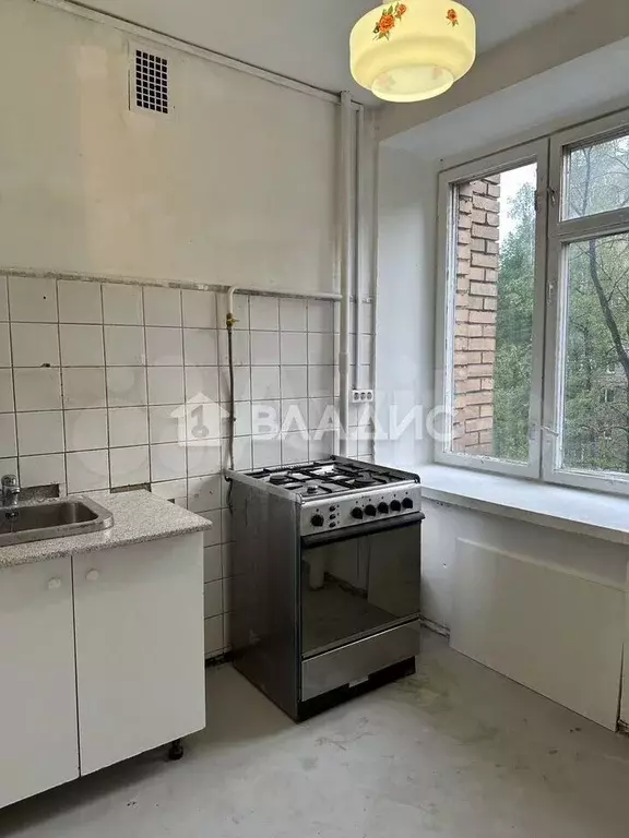 3-к. квартира, 56,5 м, 4/9 эт. - Фото 0