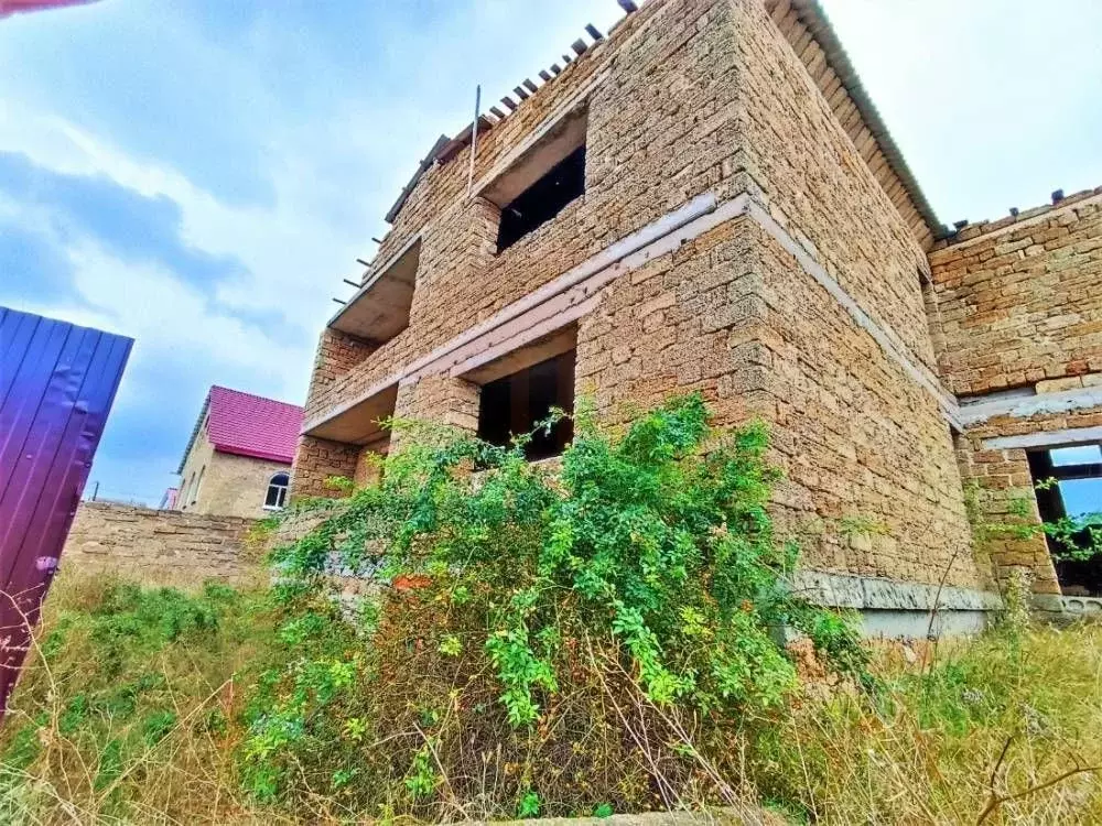 Дом в Крым, Сакский район, Лесновское с/пос, с. Владимировка ул. ... - Фото 1