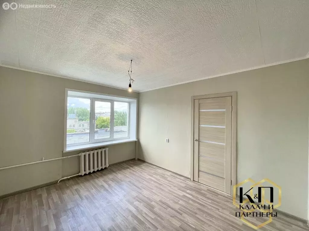 2к в -комнатной квартире (15.3 м) - Фото 0