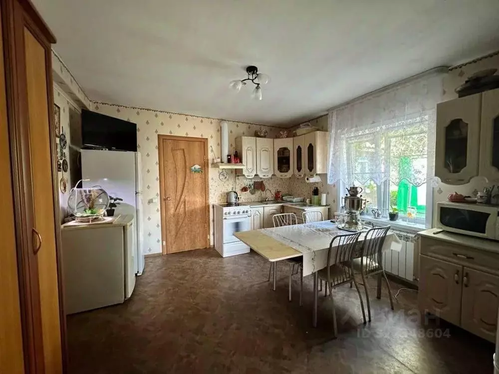 Дом в Иркутская область, Нижнеудинск ул. Котовского, 3 (100 м) - Фото 1