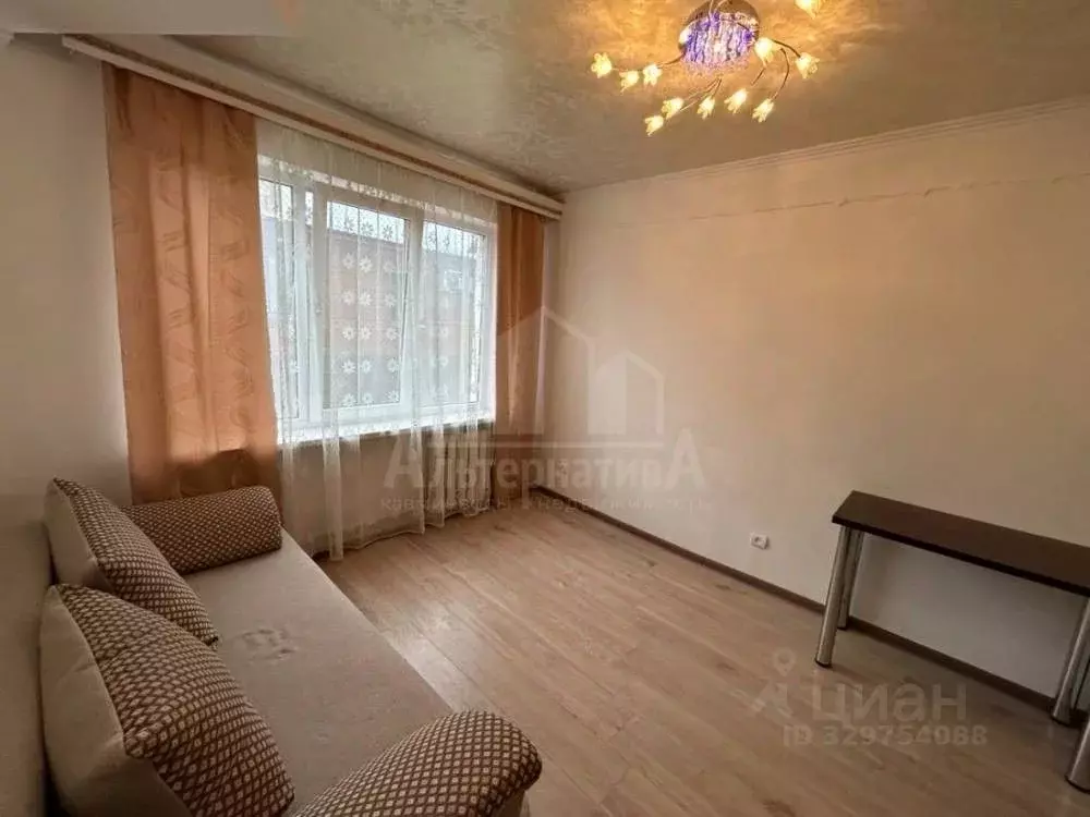 Студия Ставропольский край, Пятигорск ул. Адмиральского (16.5 м) - Фото 1