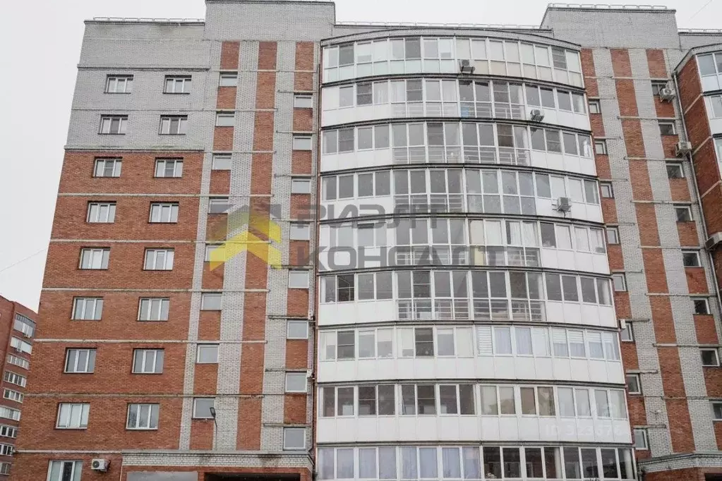 2-к кв. Омская область, Омск ул. Малиновского, 19к1 (60.7 м) - Фото 0